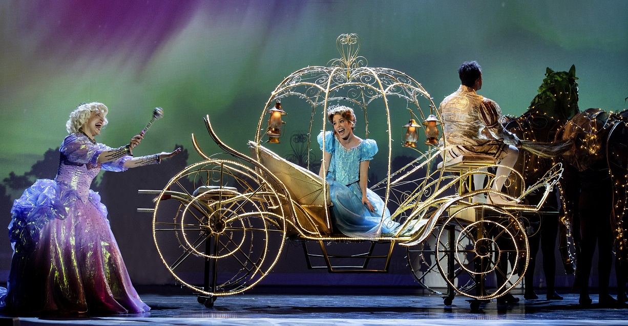 ‘Cinderella, o musical’ estreia no Rio, dia 13 de janeiro