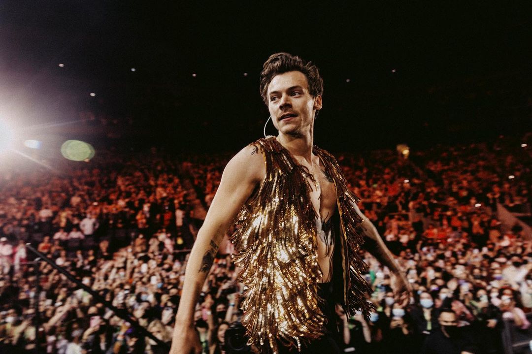 Harry Styles anuncia a continuação da Love on Tour e abre data extra em São Paulo